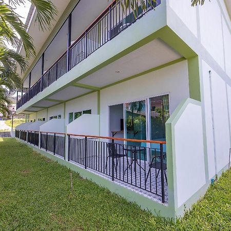 Karon Hotel At 22 Exterior photo